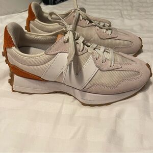 New Balance 327 Sneaker